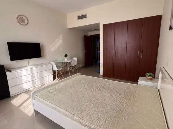 Room for Rent in Al Quoz