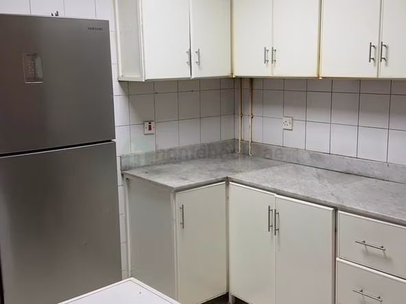 Bed Space & Partition in Al Raffa