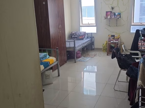 Bed Space & Partition in Al Mankhool
