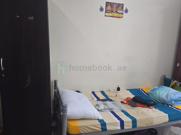 Bed Space & Partition in Al Mankhool