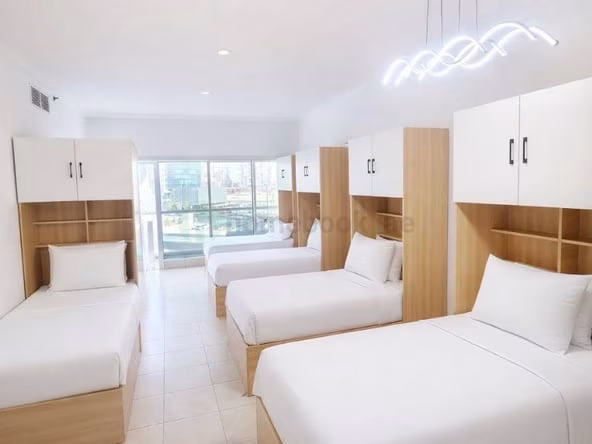 Bed Space & Partition in Downtown Dubai