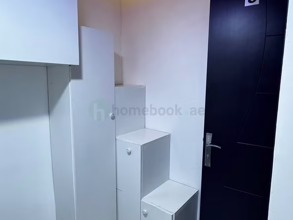 Bed Space & Partition in Discovery Gardens