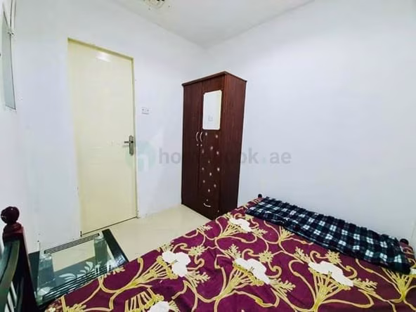 Bed Space & Partition in Al Karama