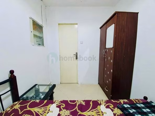 Bed Space & Partition in Al Karama