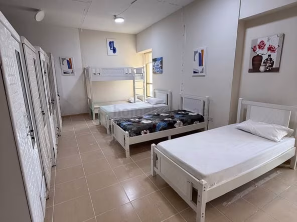 Bed Space & Partition in Dubai Marina