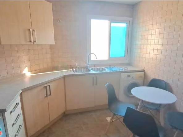 Bed Space & Partition in Al Satwa