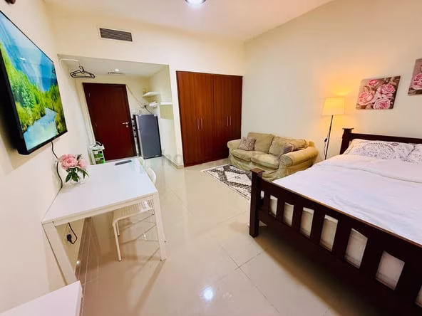 Room for Rent in Al Quoz