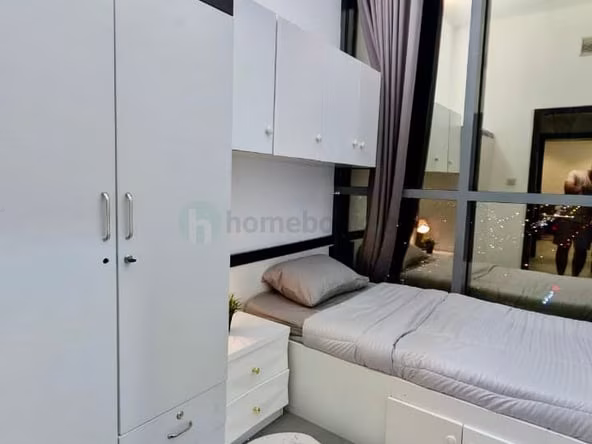 Bed Space & Partition in Business Bay