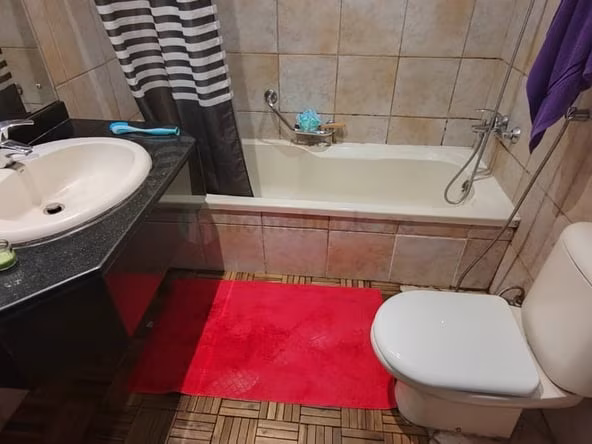 Room for Rent in Al Muraqqabat
