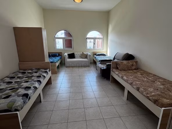 Bed Space & Partition in Discovery Gardens