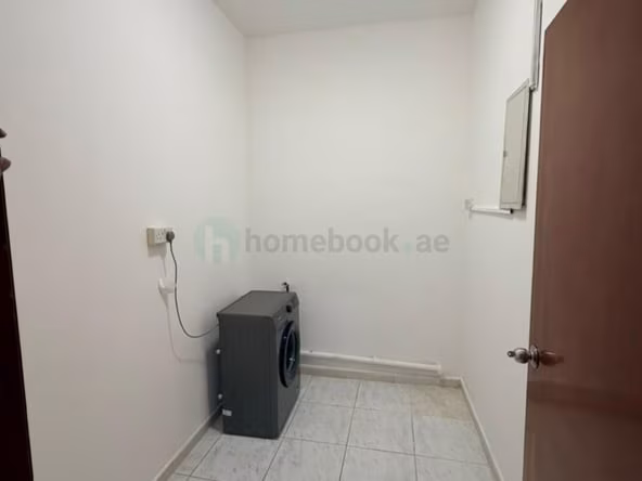 Bed Space & Partition in Oud Metha