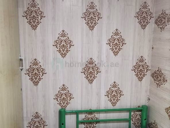 Bed Space & Partition in Naif
