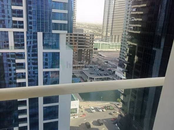 Bed Space & Partition in Jumeirah Lakes Towers (JLT)