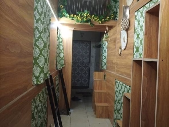 Bed Space & Partition in Naif