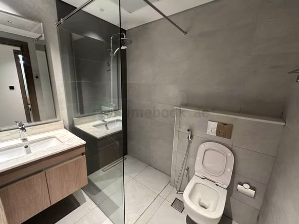 Bed Space & Partition in Al Satwa
