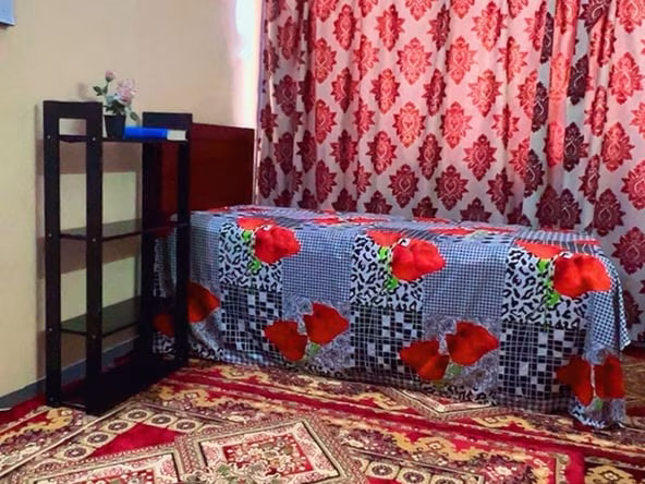 Bed Space & Partition in Oud Metha