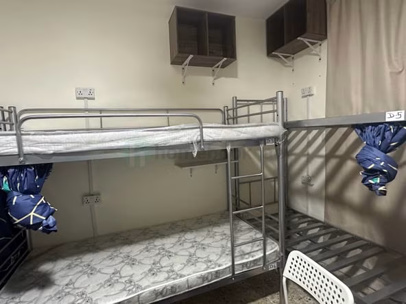 Bed Space & Partition in Bur Dubai