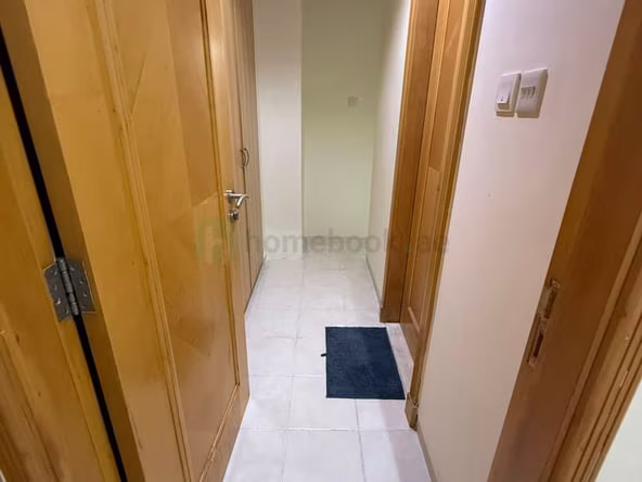 Bed Space & Partition in Discovery Gardens