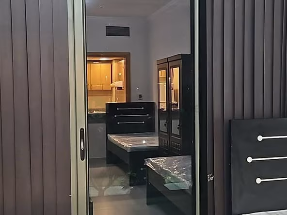 Bed Space & Partition in Dubai Silicon Oasis (DSO)