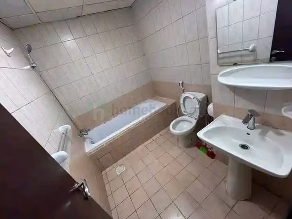 Studio Apartment for Rent in International City Dubai