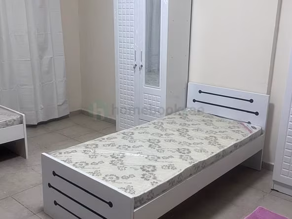 Bed Space & Partition in Sharjah