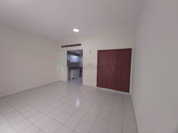 Studio Apartment for Rent in International City Dubai
