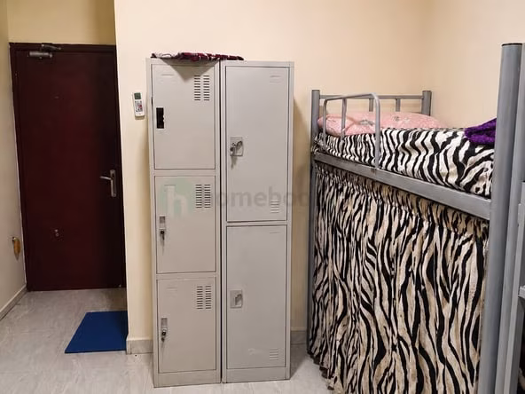 Bed Space & Partition in Naif
