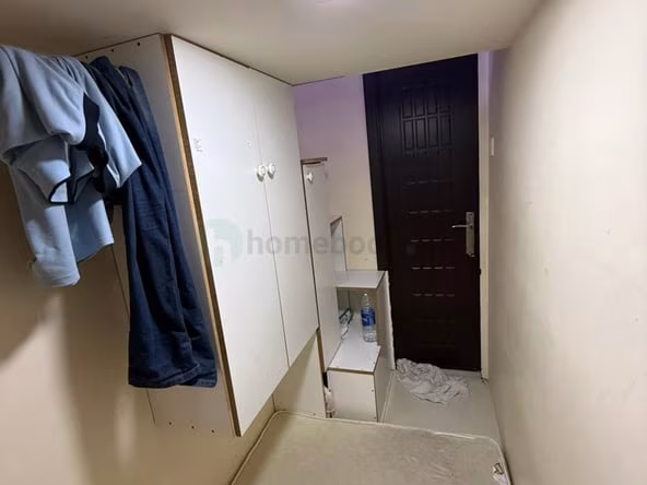 Bed Space & Partition in Al Karama