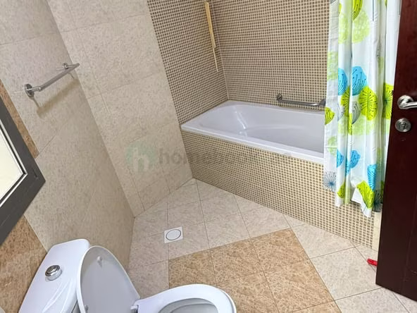 Room for Rent in Barsha Heights (TECOM)