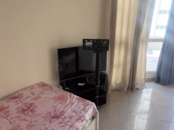 ‌Bedroom Apartment for Rent in International City Dubai