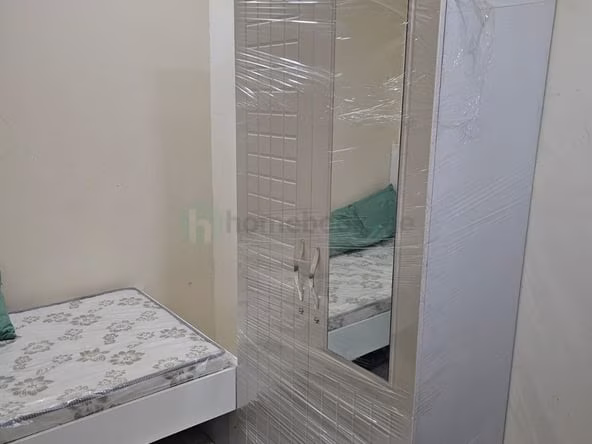 Bed Space & Partition in Al Qusais