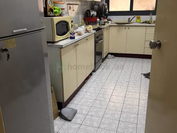 Bed Space & Partition in Al Qusais