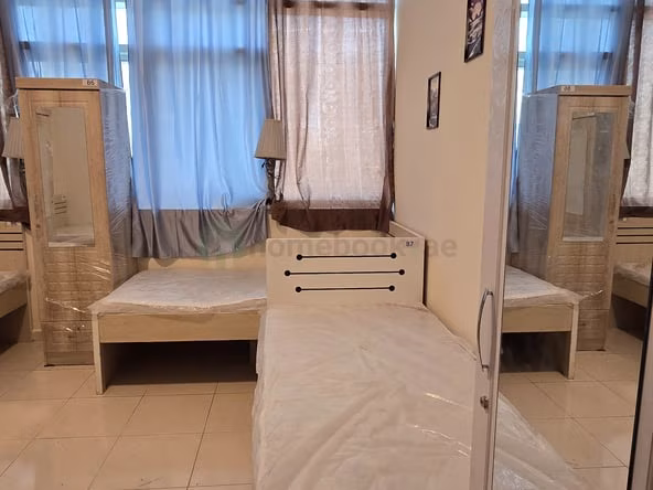 Bed Space & Partition in Sharjah