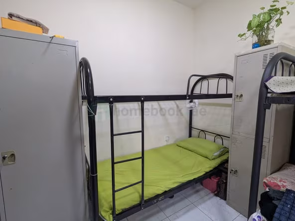 Bed Space & Partition in Naif