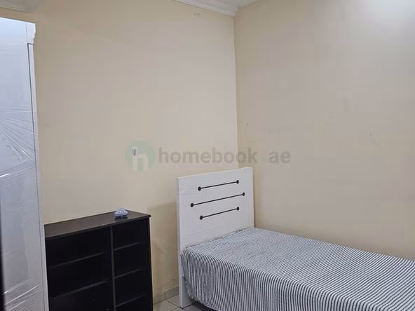 Bed Space & Partition in Al Qusais