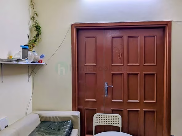 Bed Space & Partition in Naif