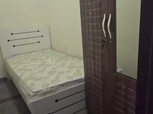 Bed Space & Partition in Deira