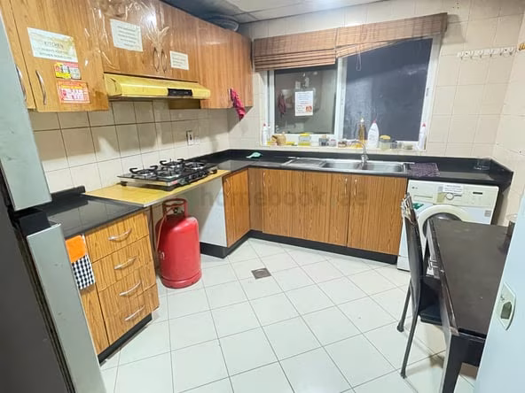 Couple Room for Rent in Dubai