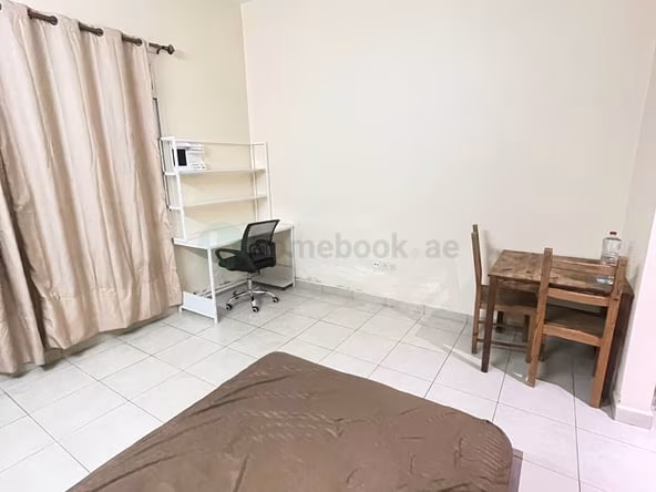 Couple Room for Rent in Dubai