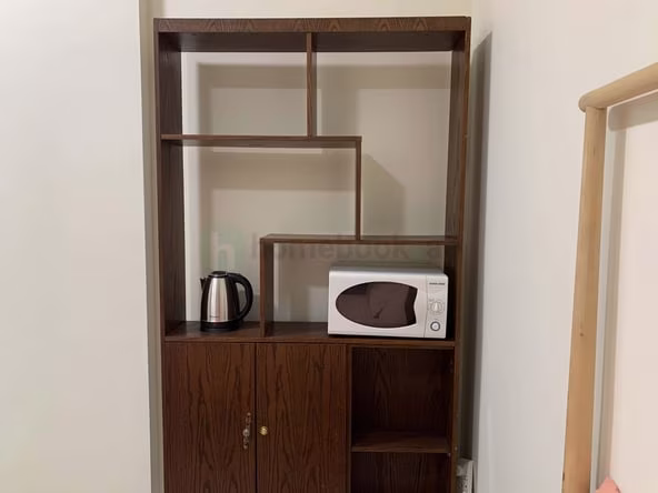 Room for Rent in Al Raffa