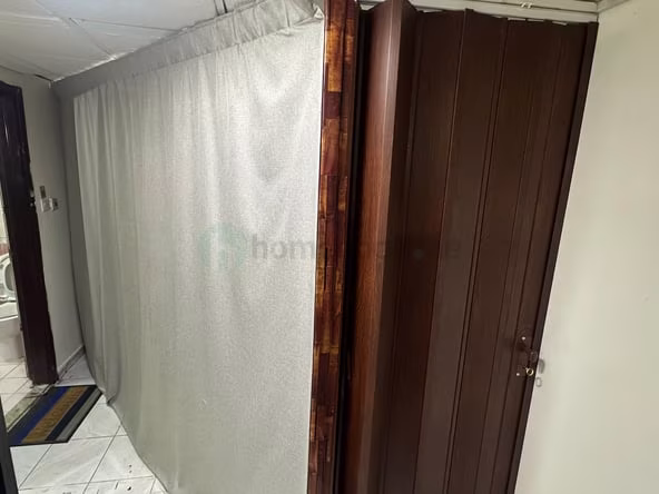 Partition in Bur Dubai