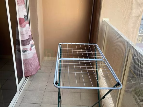 Bed Space & Partition for Females in Dubai