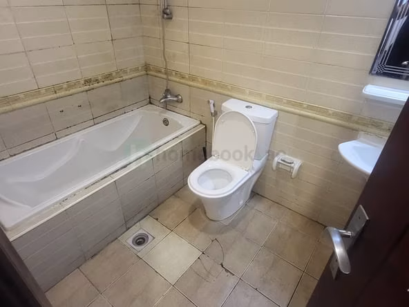 Partition in Barsha Heights (TECOM)