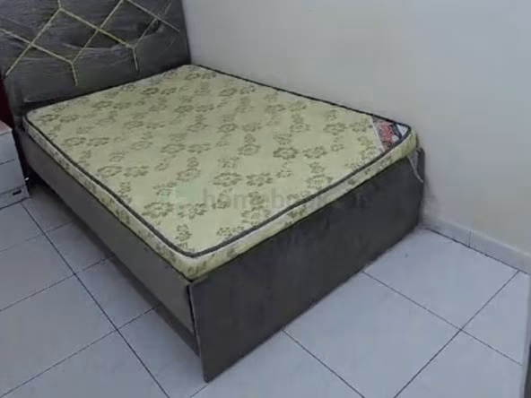 Partition in Bur Dubai