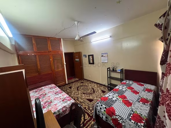 Bed Space & Partition in Oud Metha