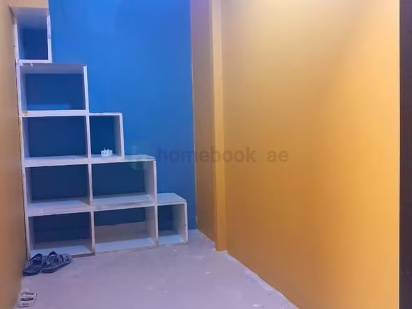 Bed Space & Partition in Dubai