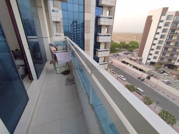 Bed Space & Partition in Dubai