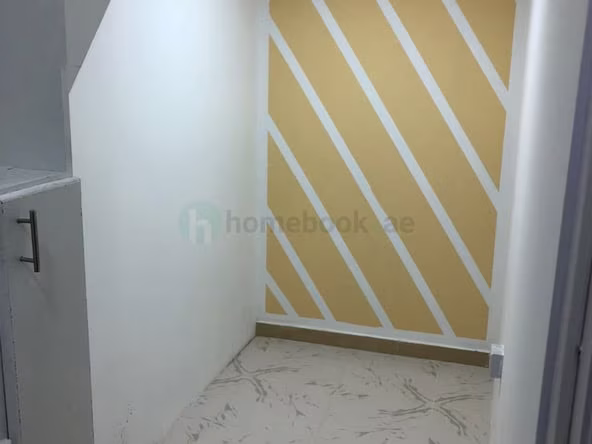 Bed Space & Partition in Al Barsha