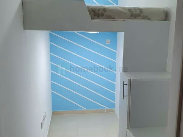 Bed Space & Partition in Al Barsha
