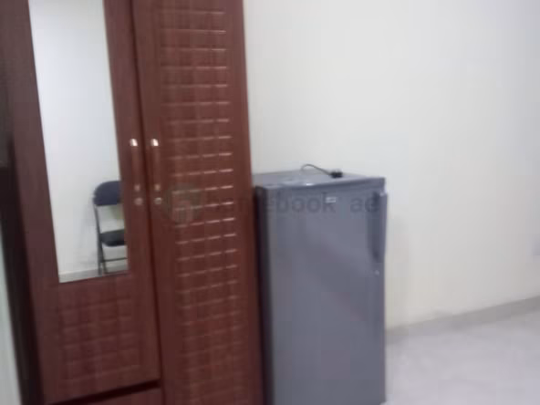 Room for Rent in International City